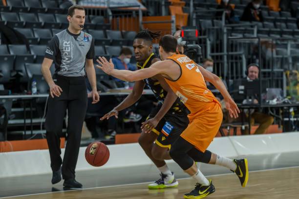 中国队曾在 中国队曾在