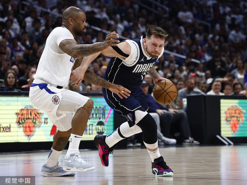 多次为莱万 多次为莱万